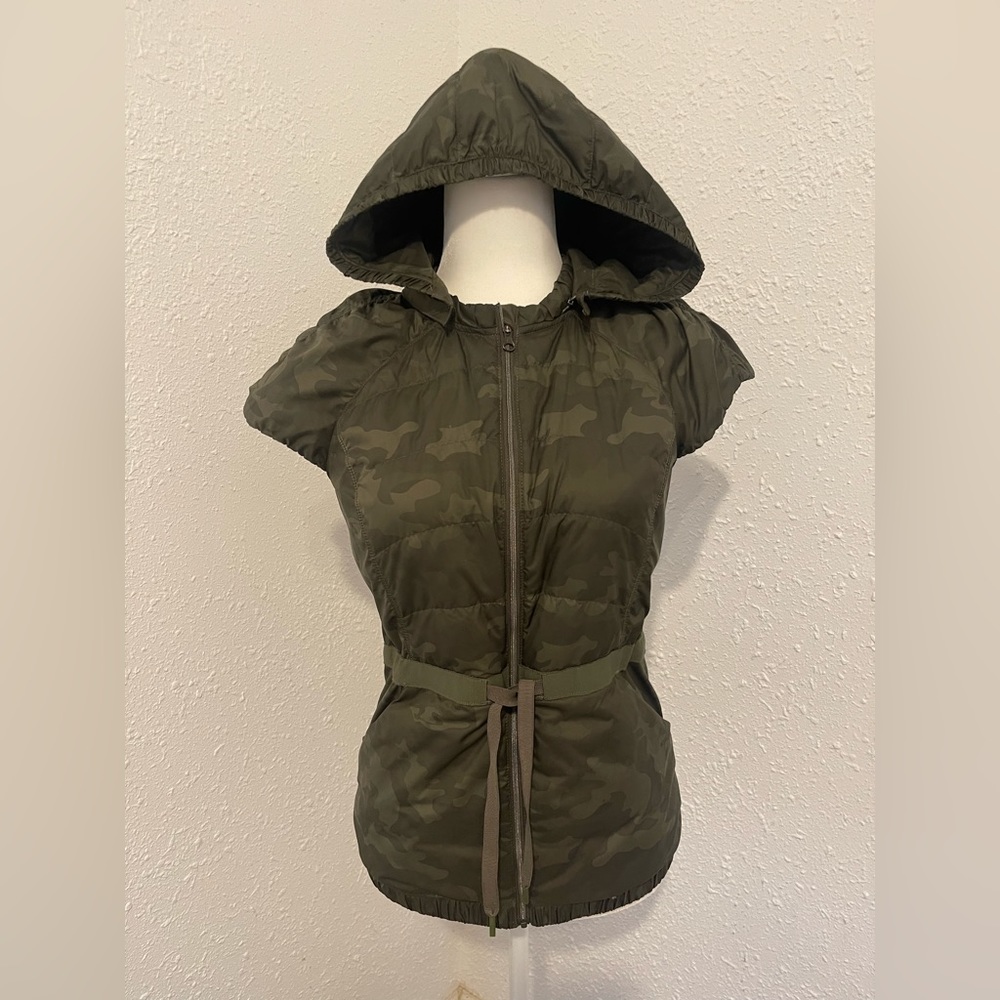 Lululemon camo cap sleeve vest